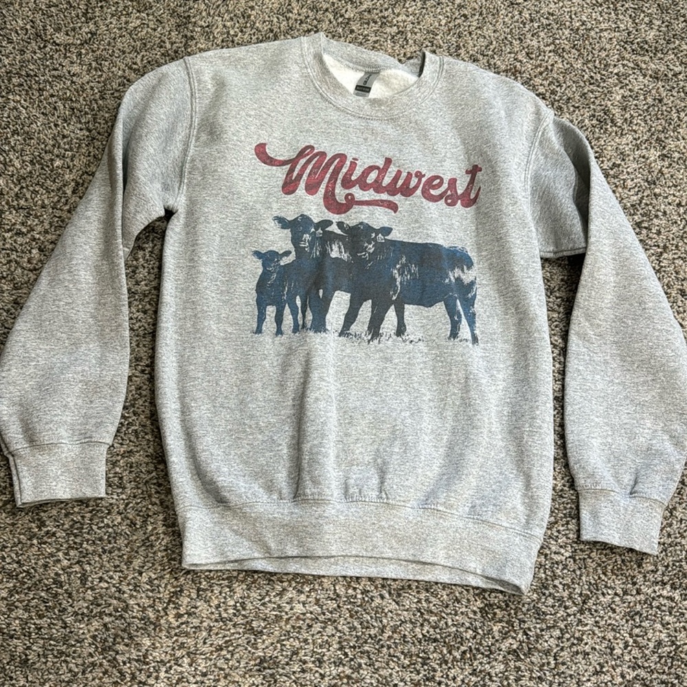 Boutique Midwest sweatshirt, size small